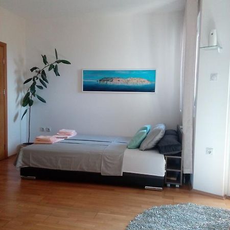 Apartment Boris Ni Camera foto
